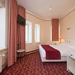 Hotel Rija Old Town 3*