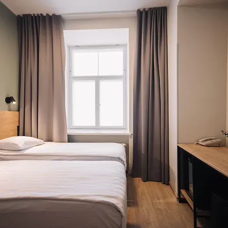 Rija Old Town 3* Таллінн