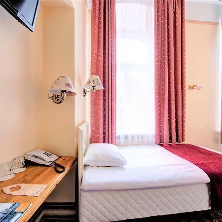 فندق Rija Old Town 3*
